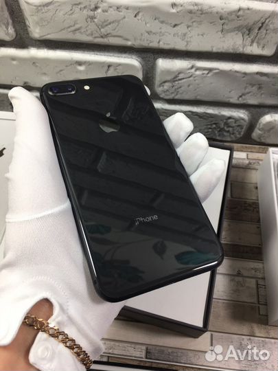 Телефон iPhone 8 plus 128gb