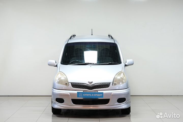 Toyota Funcargo, 2004