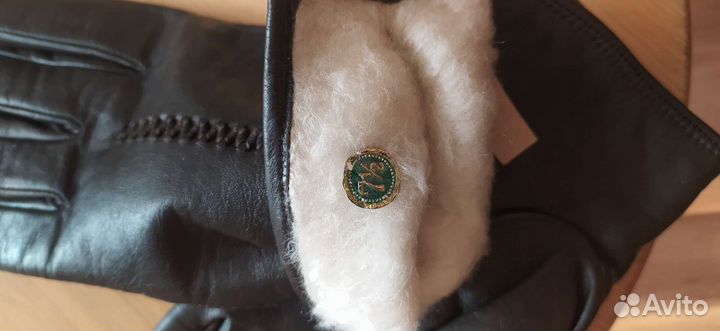 Перчатки женские кожаные