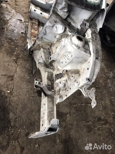 Передний лонжерон Hyundai Solaris