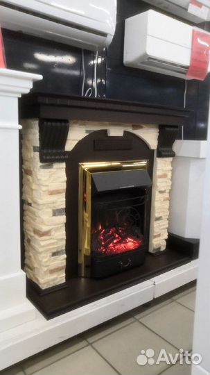 Электрокамин с эффектом пламени