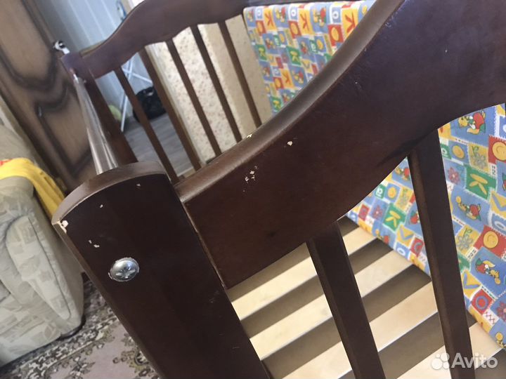 Детская кроватка