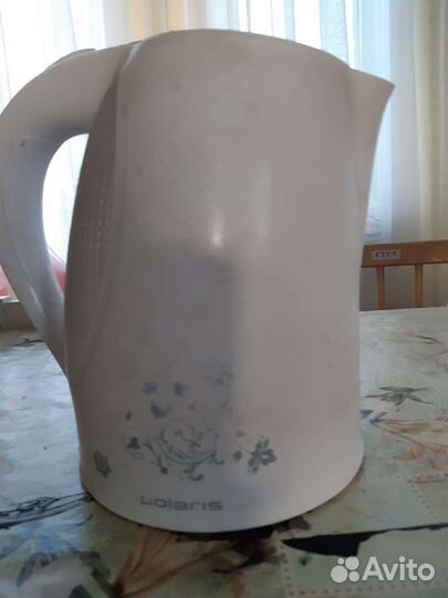 Чайник электрический polaris