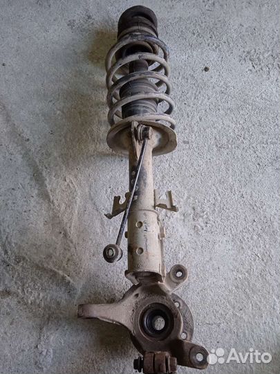 Стойка передняя левая в сборе Mercedes W638 Vito