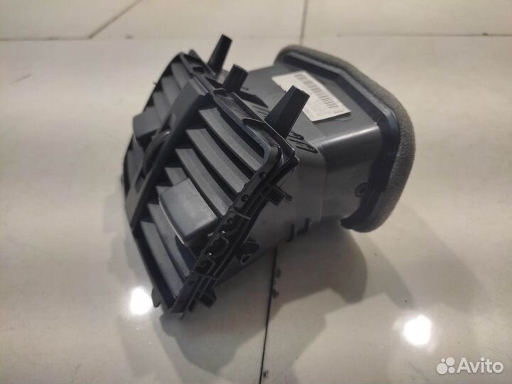 Решетка приточного воздуха вентиляции