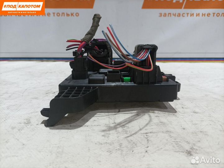 Блок предохранителей Opel Astra J (2009 - 2012)