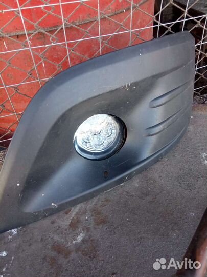 Противотуманные фары