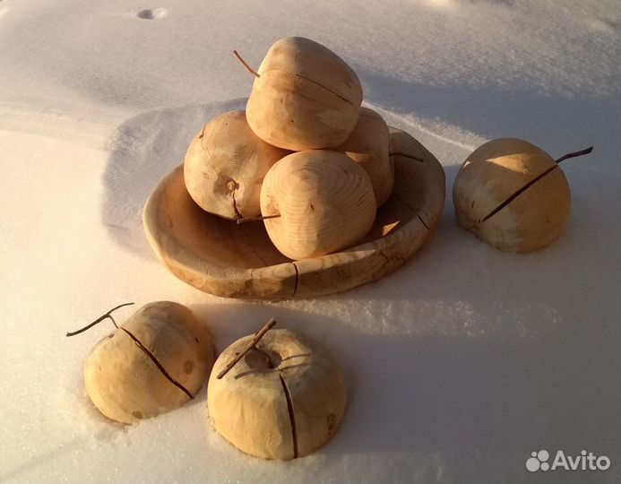 Скульптура из дерева 