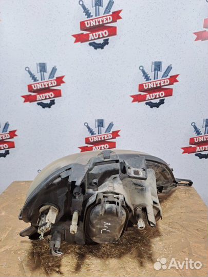 Фара левая Mercedes Benz Ml-Class W163 2.7 CDI