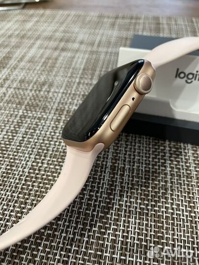 Apple watch series 6 44 мм