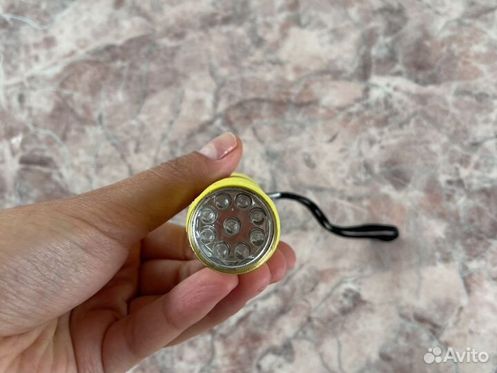 Уф фонарик для ногтей