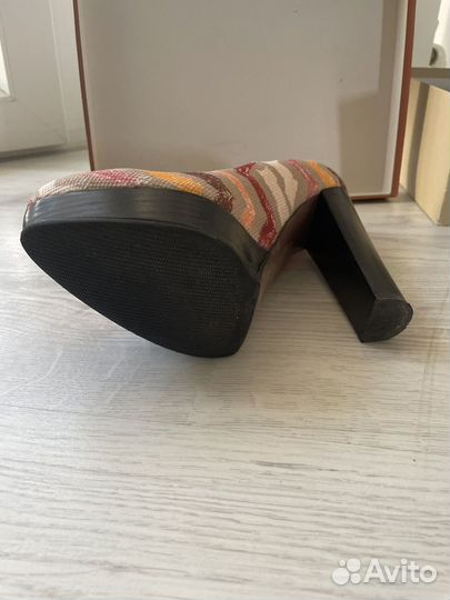 Туфли женские 39 размер