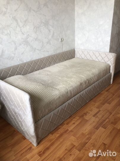 Кровать 90х200