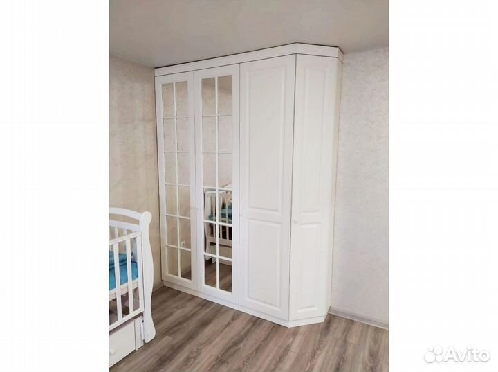 Шкаф стенка