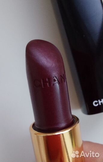 Chanel помада rouge allure 149 elegante