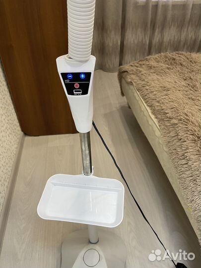 Лампа лупа для косметолога