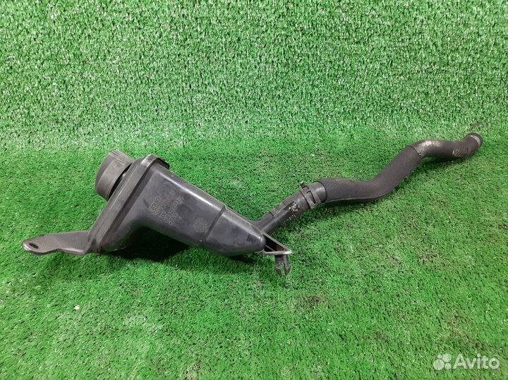 Бачок гур Audi A4 B7 (2004—2009)