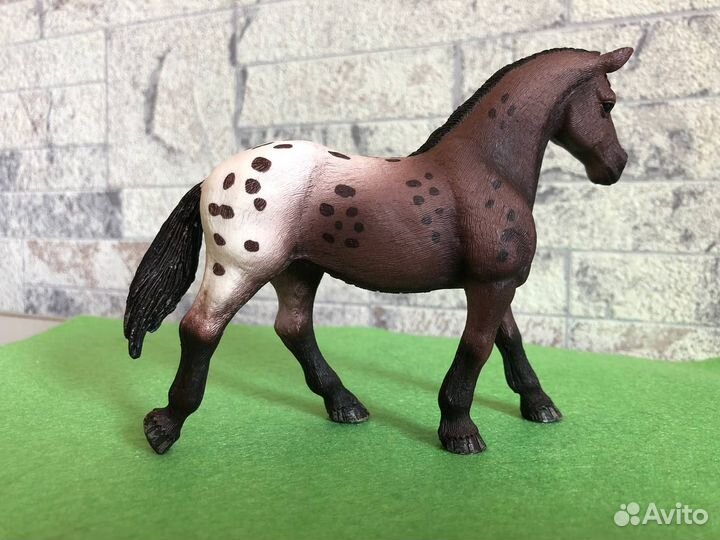 5 лошадей и конюх Schleich Horse Club