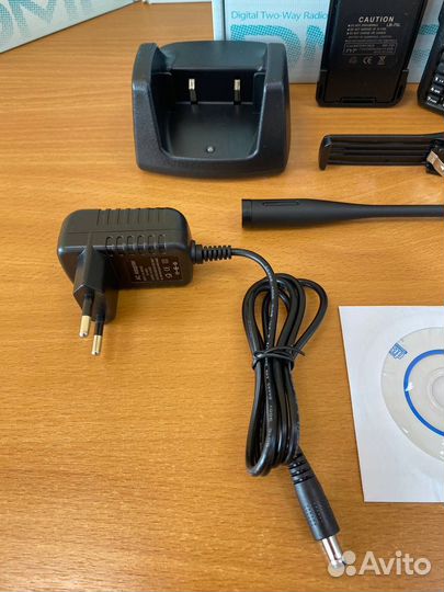 Рация TYT MD 750 DMR 5w