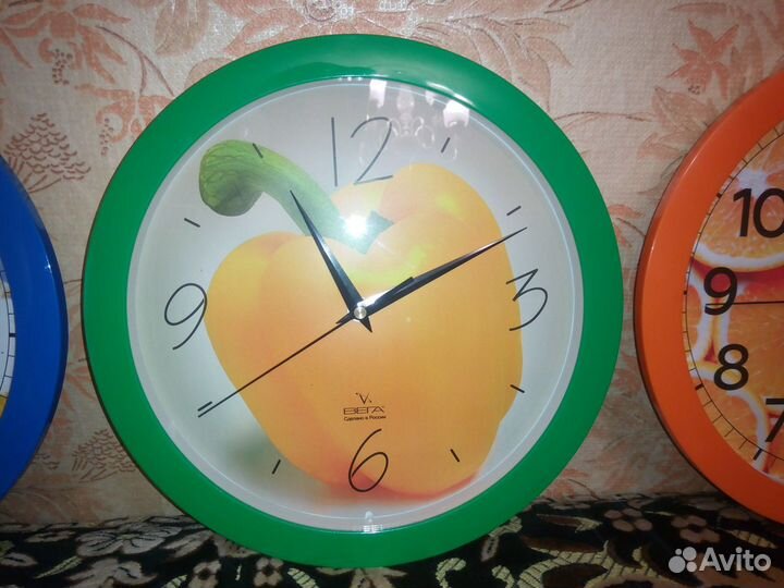 Часы настенные в ассортименте. Новые