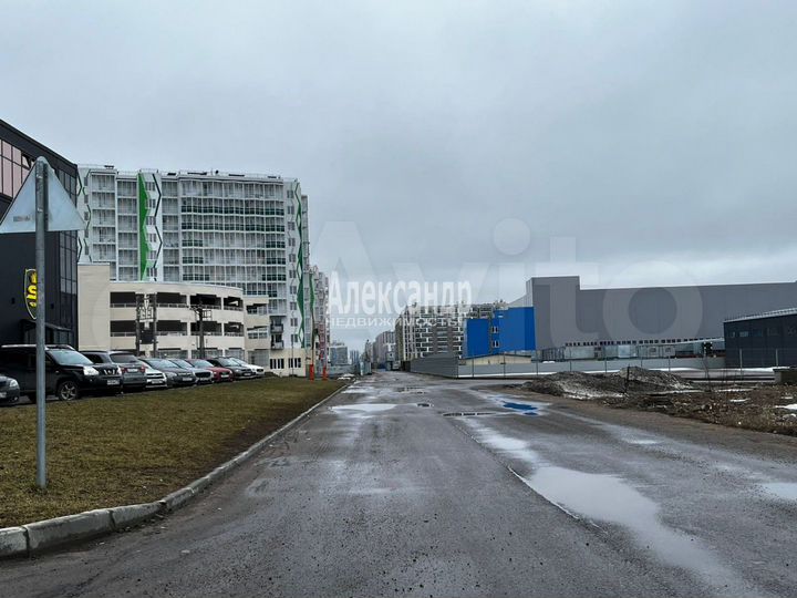 Сдам торговое помещение, 129 м²
