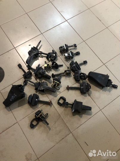 Ограничитель двери Bmw