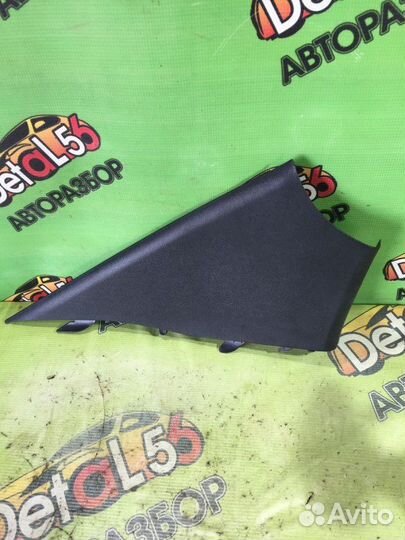 Пластик салона задний левый Hyundai Solaris 1