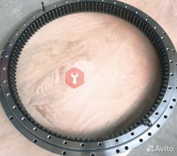 Поворотный круг Komatsu PC350-8 207-25-61100