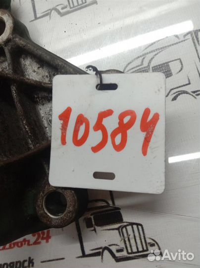 Корпус насоса водяного (помпы) Volvo D13 337304