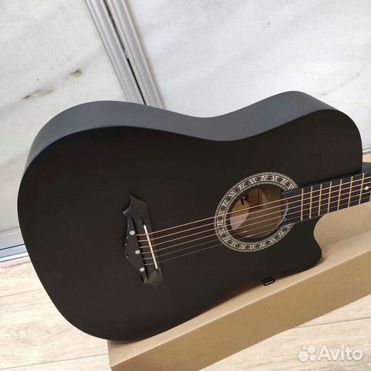 Гитара новая акустическая классическая