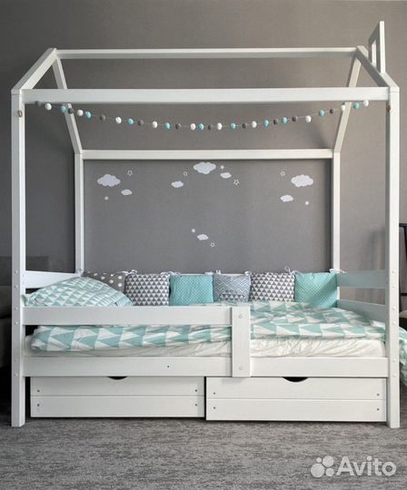 Детская кровать домик новая