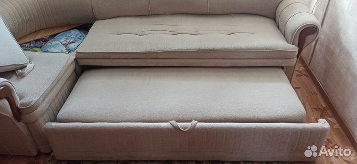 Угловой диван бу