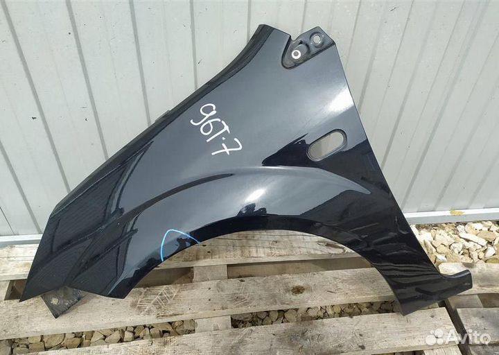 Крыло переднее левое Ford Fiesta (CBK) 2007