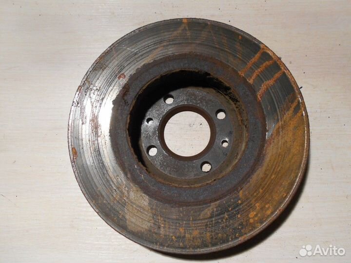Диск тормозной передний