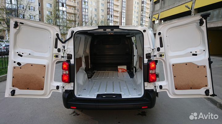 Водитель с личным грузовым а/м Citroen Jumpy(Long)