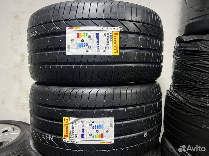 Pirelli P Zero 285/35 R22 и 315/30 R22 106Y