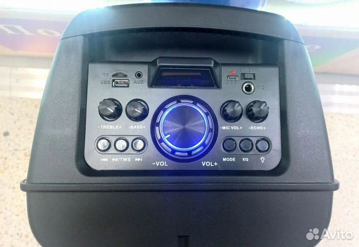 Портативная большая беспроводная колонка