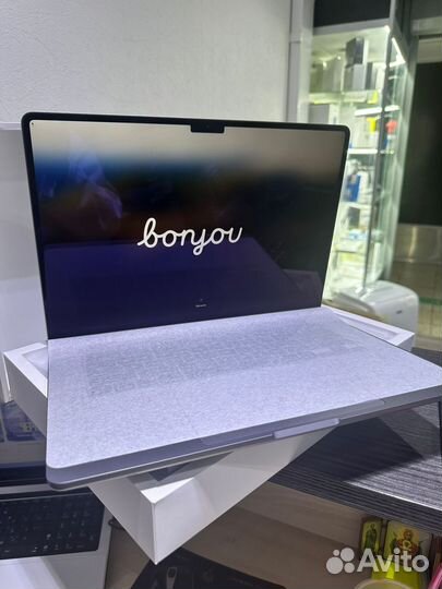 Macbook Air 15 m3 8 256gb space gray