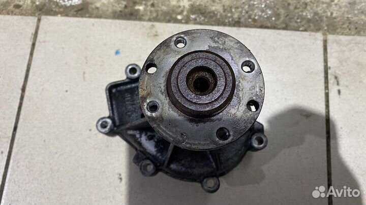 Помпа водяная Mercedes Benz W140 OM603