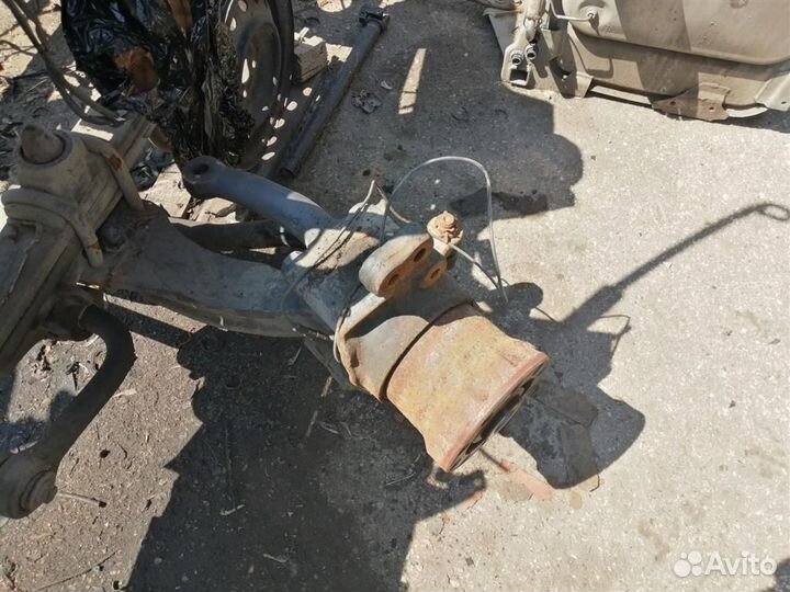 Ступица передняя L Грузовые Mercedes Benz Axor 1