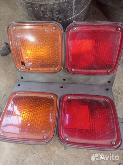 Задние фонари