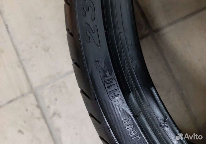 Pirelli P Zero 235/35 R19 91Y