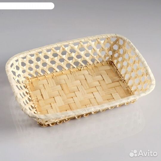 Корзинки плетеные