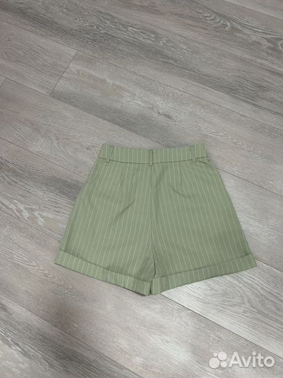 Шорты женские летние зеленые