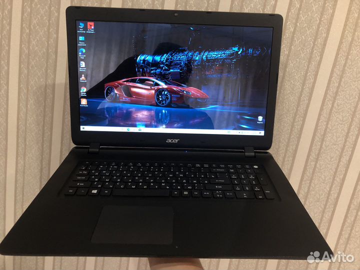 Acer - большой экран FullHD 17,3'/4 ядра Intel/SSD
