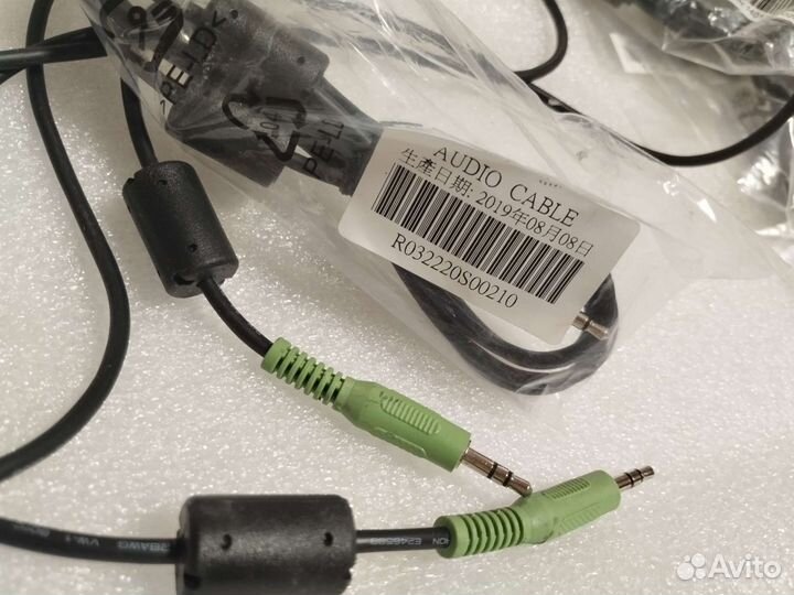 Кабель для компьютера RGB/ audio cable