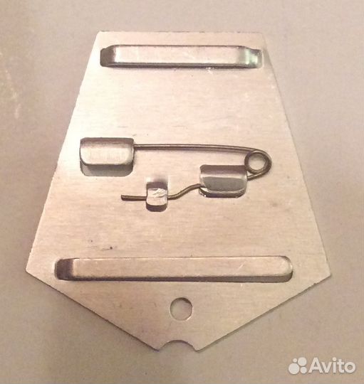 Колодки 100 штук для медалей алюминий 24 мм новые