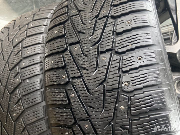 Nokian Tyres Hakkapeliitta 7 SUV 265/50 R20 111T