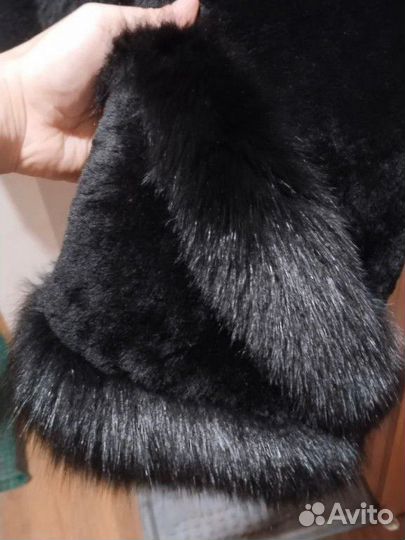 Шуба мутоновая 44 46 с капюшоном