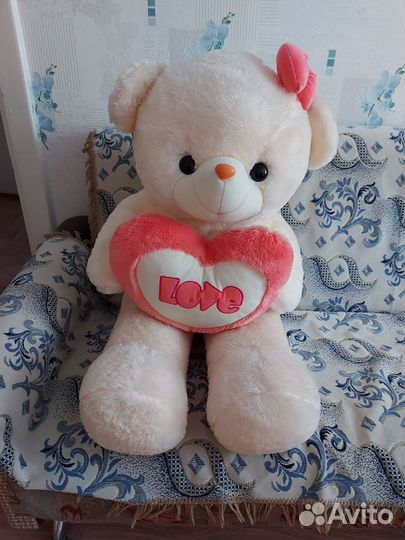 Плюшевый медведь
